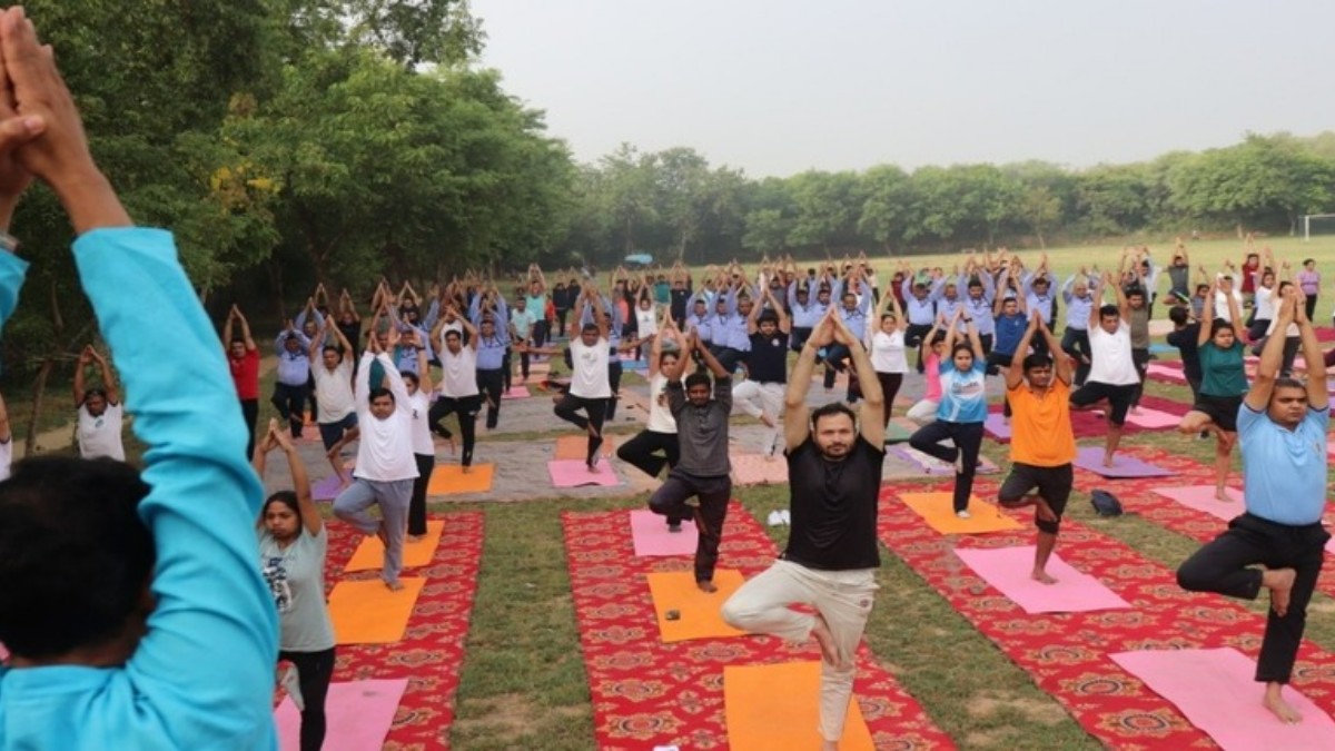 22న పార్కులకు సెలవు.!ఆధ్యాత్మిక దినంగా యోగా దినోత్సవం.!ఏర్పాట్లలో హెచ్ఎండిఏ.!