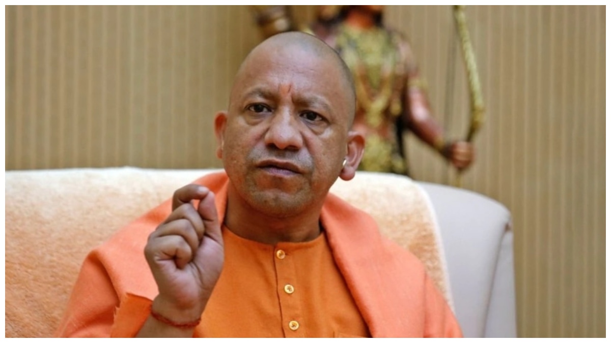 యూపీ పోలీసు ఉద్యోగాల్లో 20 శాతం మహిళలకే-యోగీ మరో కీలక నిర్ణయం..