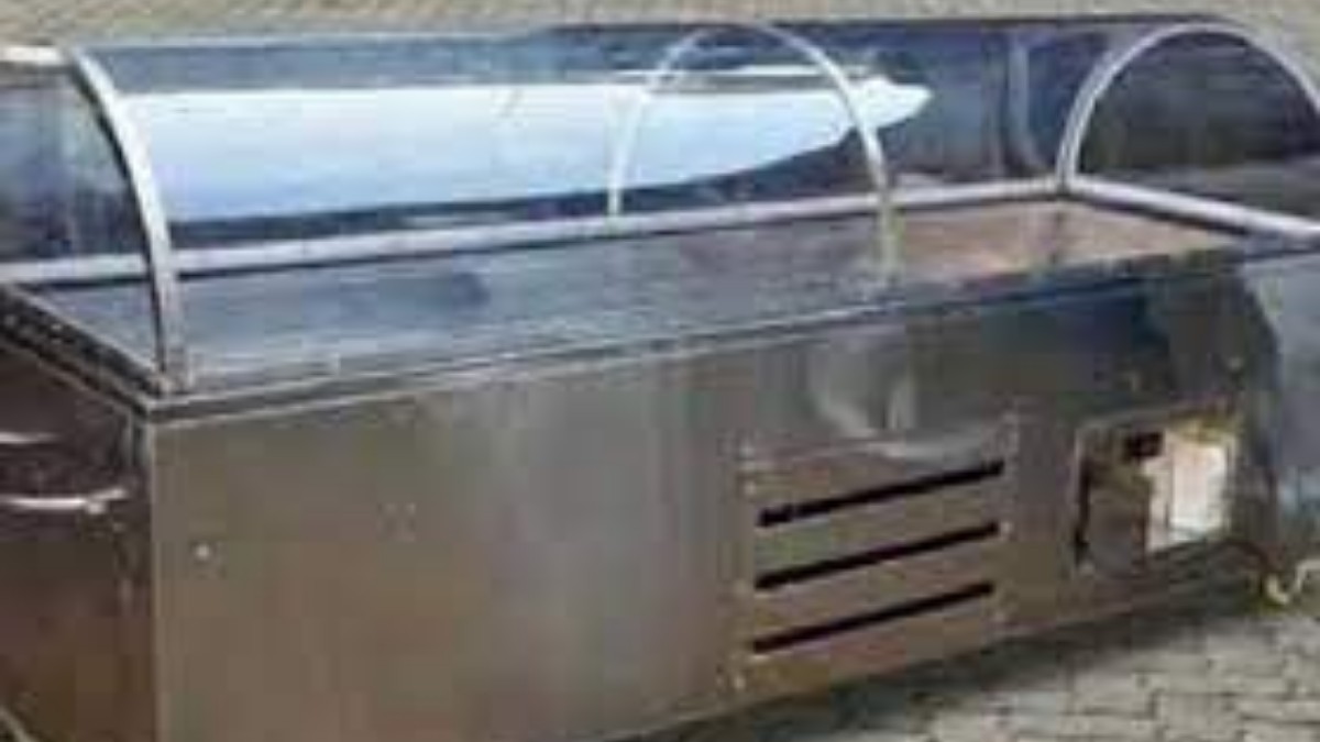 భార్యను చంపేసి శుభ్రంగా శవాన్ని ఫ్రీజర్ లో పెట్టిన భర్త, ఇంటికి వెళ్లి !