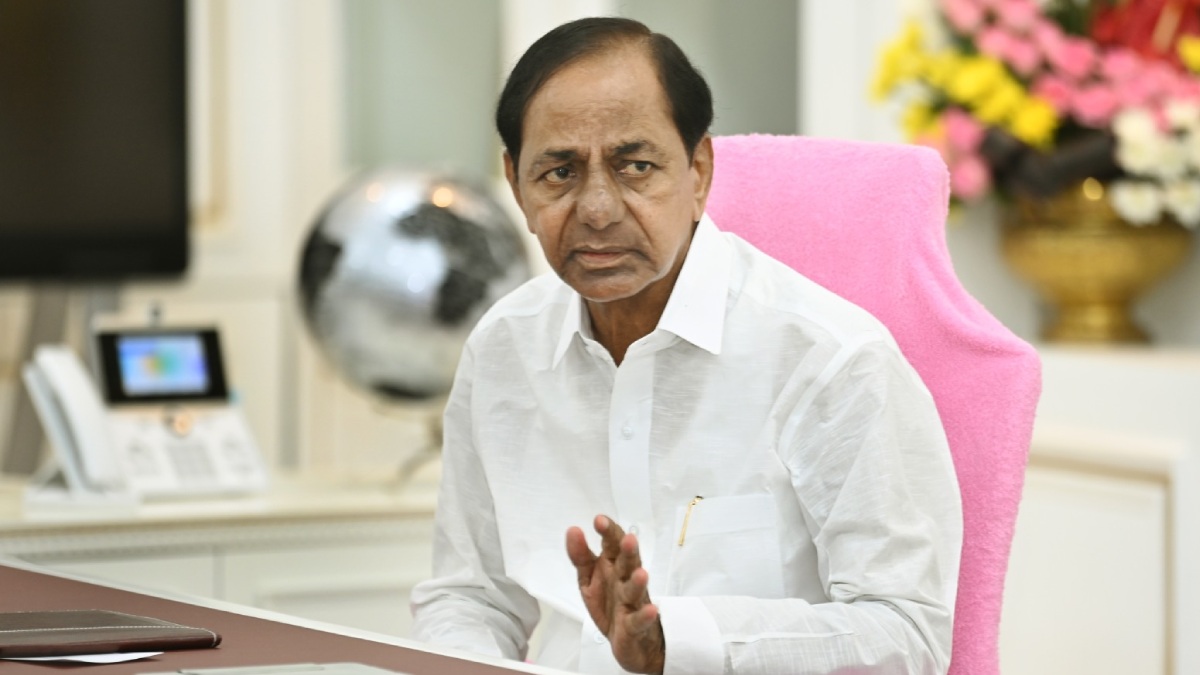 ఆసరా పింఛన్ భారీగా పెంపు- చెప్పింది చేసిన కేసీఆర్: ఆ హామీ ఇంకా బ్యాలెన్స్