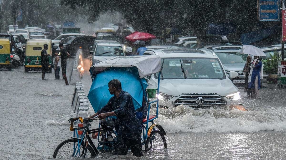 Rains: వచ్చే రెండు రోజుల్లో వర్షాలు.. మంగళవారం ఆ జిల్లాలకు ఎల్లో అలెర్ట్..