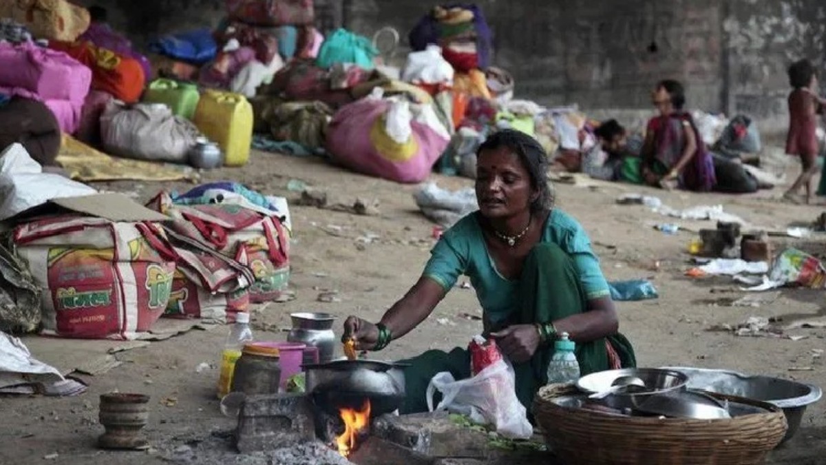 దేశంలో ఐదేళ్ల ఎన్ని కోట్ల మంది పేదరికం నుంచి బయటపడ్డారంటే?