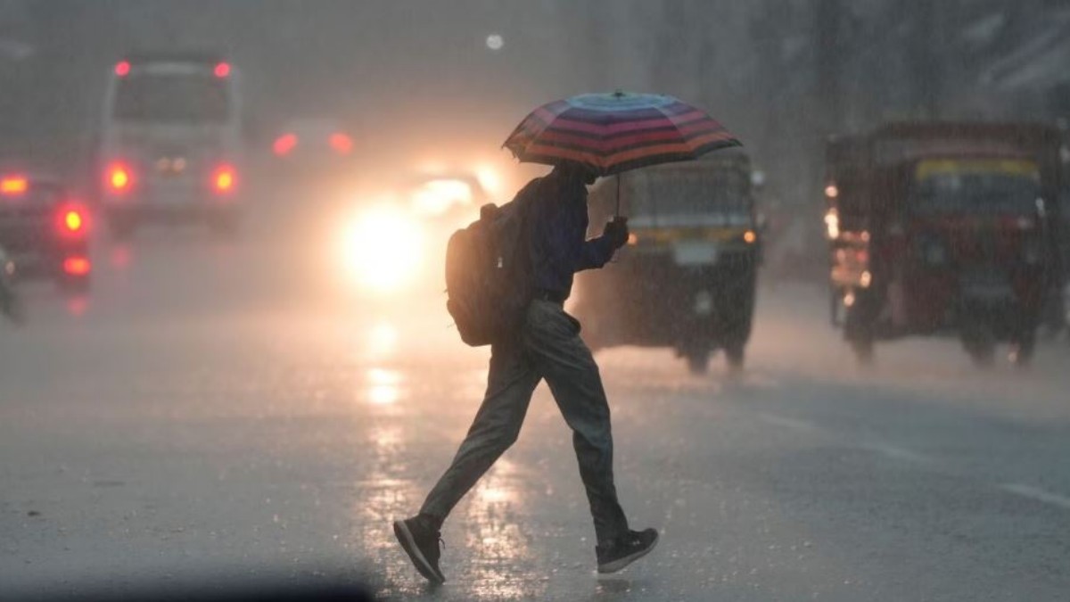 ఏపీకి భారీ వర్ష సూచన వేళ- వలంటీర్లకు కీలక ఆదేశాలు జారీ