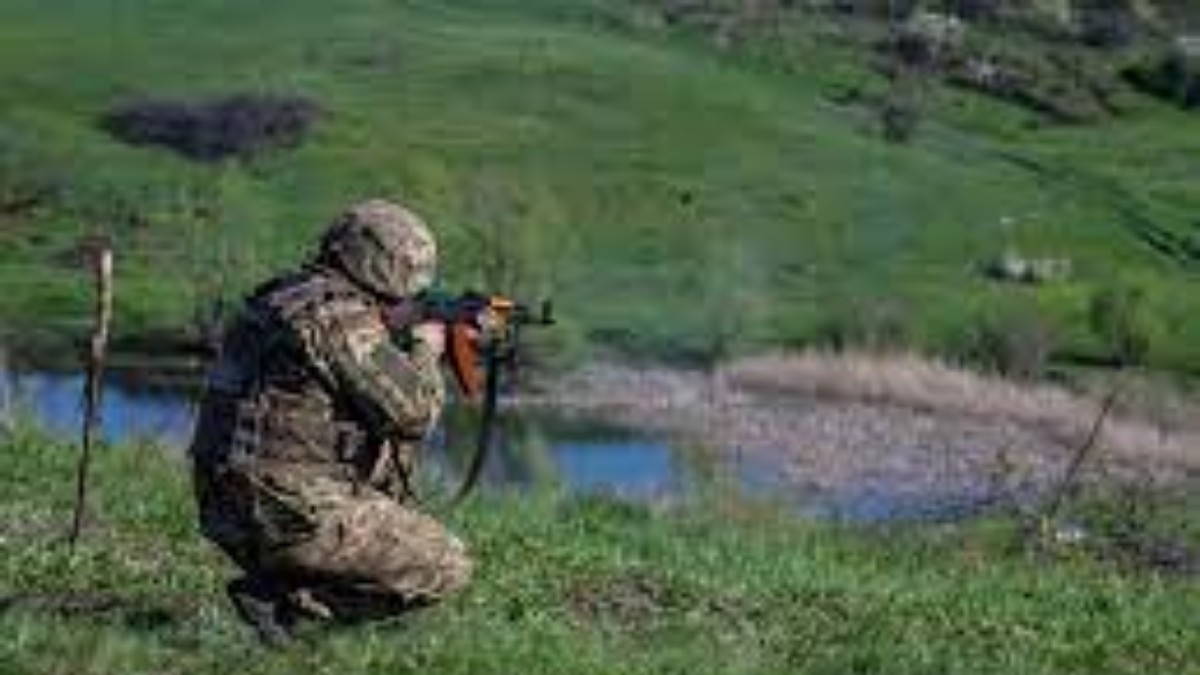 Russia: రష్యాకు ఎదురు దెబ్బ.. ఉక్రెయిన్ దళాల దాడిలో రష్యా లెఫ్టినెంట్ జనరల్ హతం..