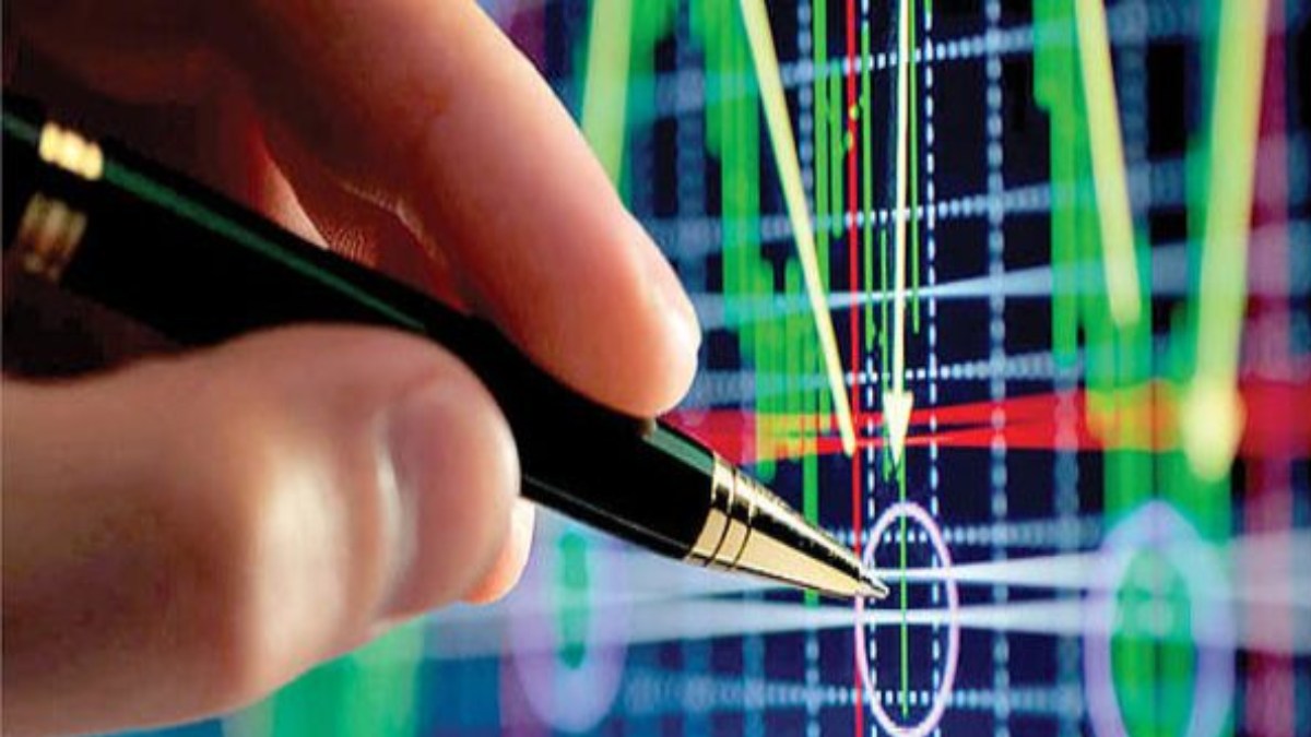 ఈ రూపాయి షేర్ల కోసం ఎగబడుతున్న జనం