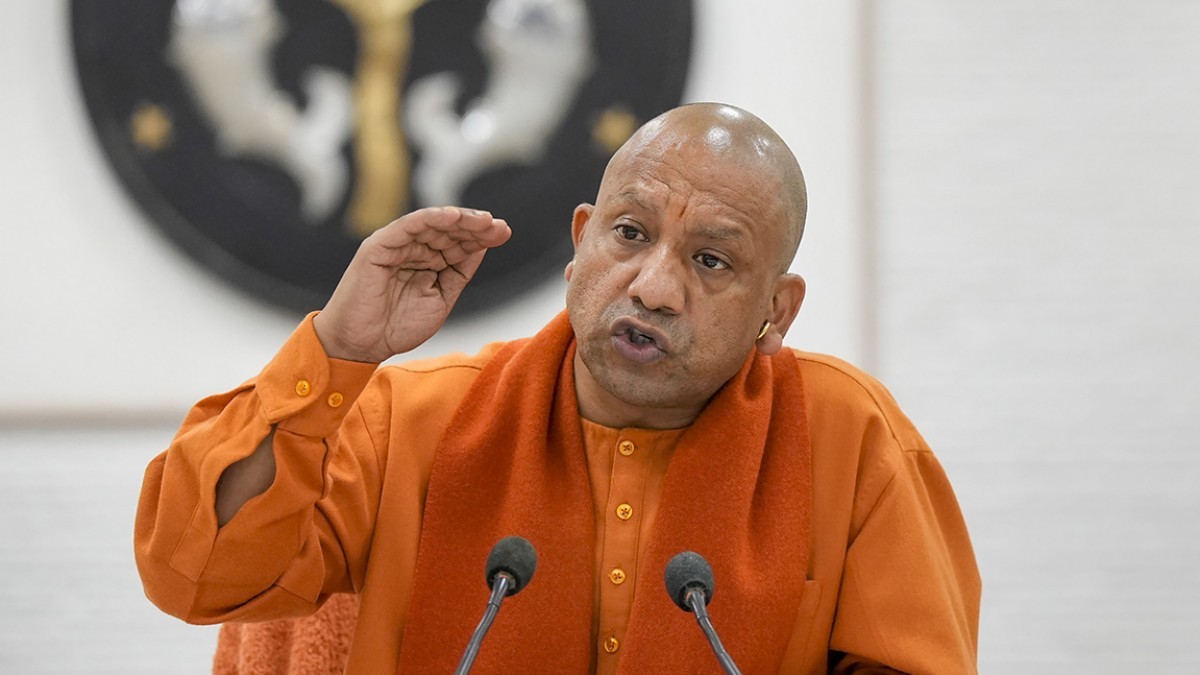 Yogi Adityanath : సుపరిపాలన కావాలంటే జరగాల్సింది అదే..! యోగీ కీలక వ్యాఖ్యలు..