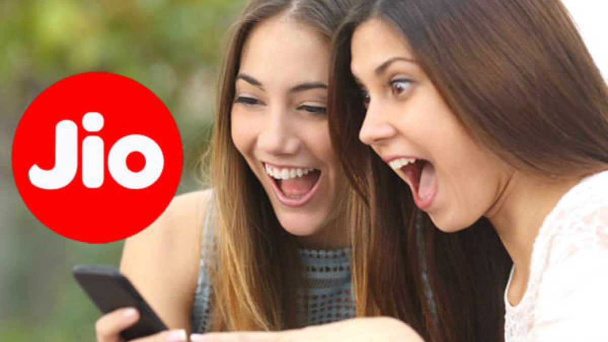 Jio New Year Offer: జియోలో ఆ ప్లాన్ రిఛార్జ్ చేసుకుంటే 24 రోజుల అదనపు లబ్ధి..
