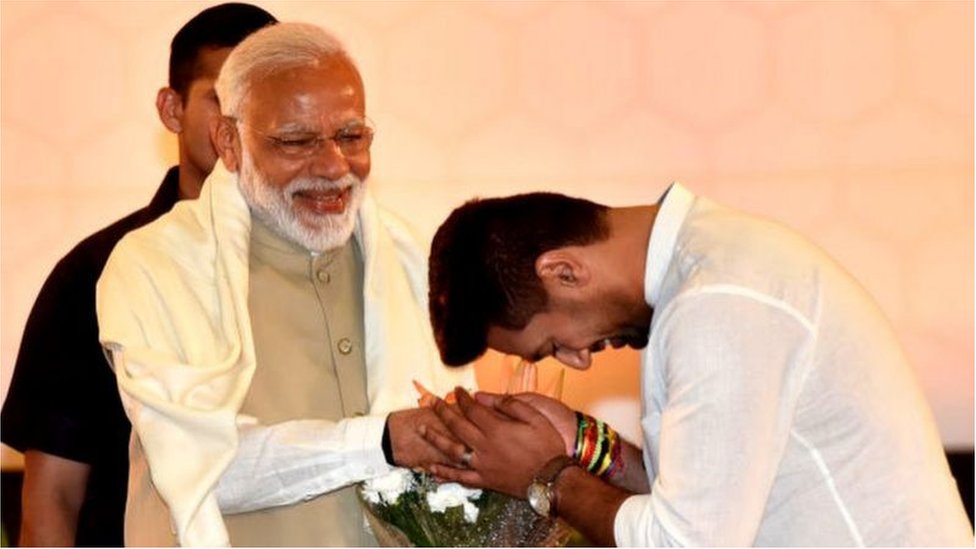 నితీశ్ను పక్కనబెట్టేందుకు ఎల్జేపీని బీజేపీ రంగంలోకి దించిందని బిహార్లో చర్చ జరుగుతోంది నితీశ్ను పక్కనబెట్టేందుకు ఎల్జేపీని బీజేపీ రంగంలోకి దించిందని బిహార్లో చర్చ జరుగుతోంది