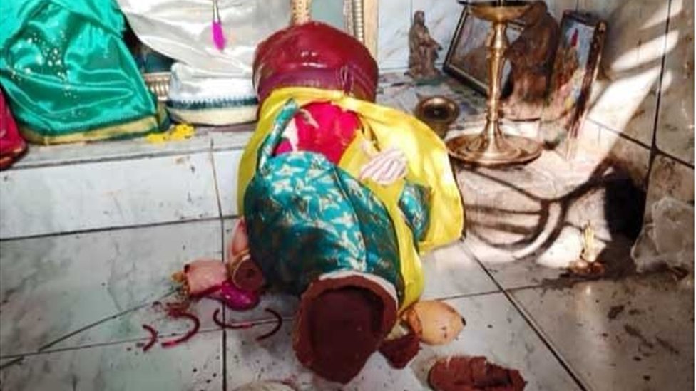 విజయవాడ సీతాదేవి విగ్రహం ధ్వంసం విజయవాడ సీతాదేవి విగ్రహం ధ్వంసం