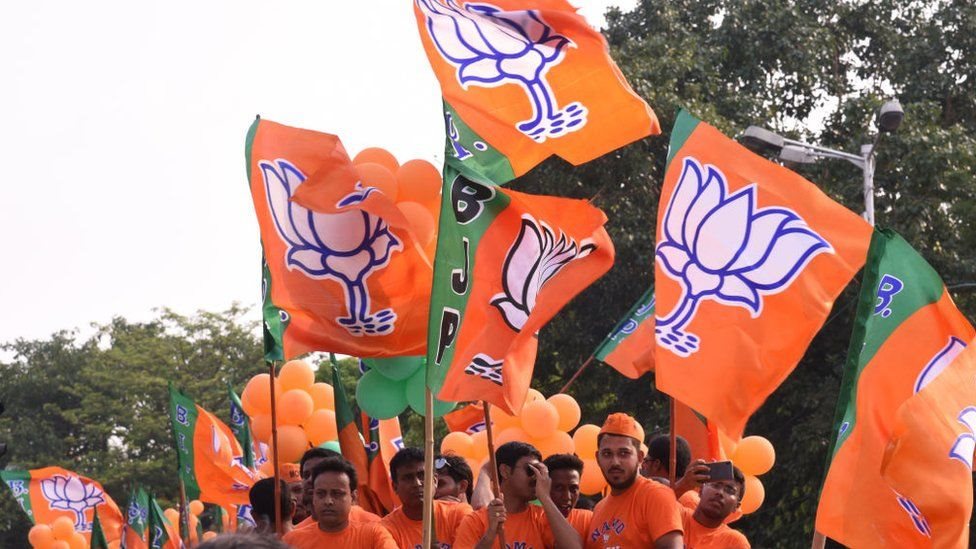 బెంగాల్ రాజకీయాలు బెంగాల్ రాజకీయాలు