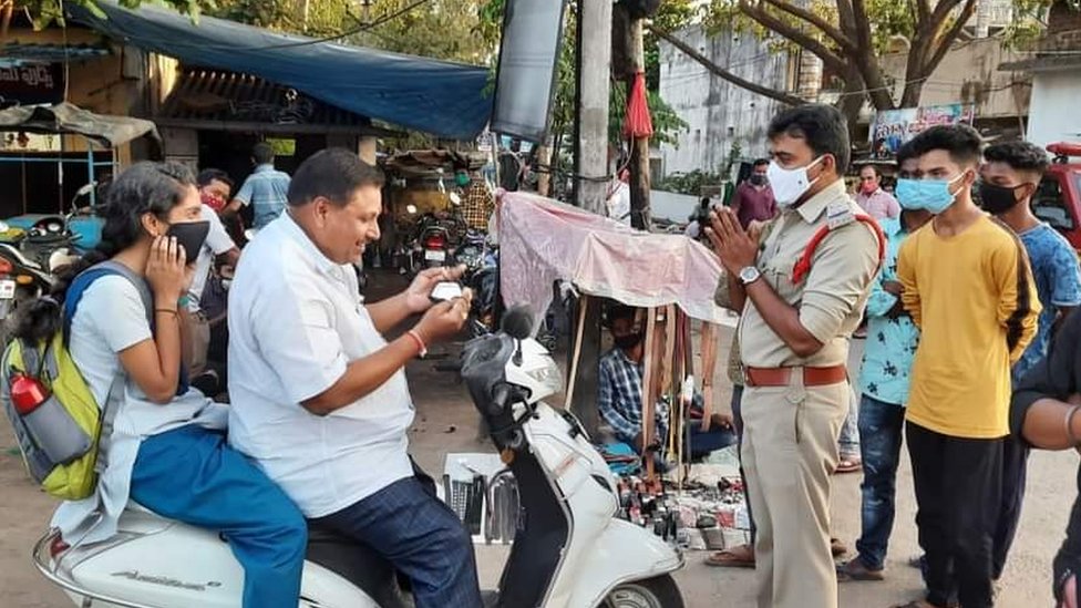 ఆంధ్రప్రదేశ్ లో కరోనా వైరస్ ఆంధ్రప్రదేశ్ లో కరోనా వైరస్
