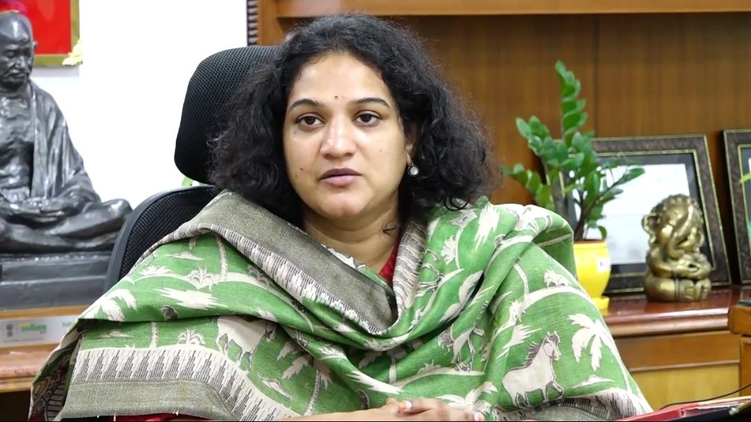 జీవీఎంసీ కమిషనర్ సృజన జీవీఎంసీ కమిషనర్ సృజన