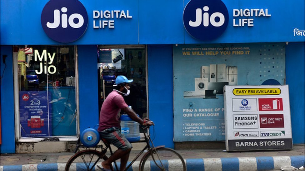 భారత్‌లో చరిత్ర సృష్టించిన ఐదు బ్రాండ్లు.. ఇవి ప్రజల్లోకి ఎలా చొచ్చుకెళ్లాయి?