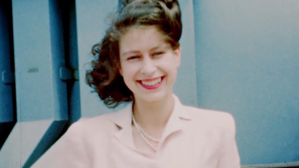 క్వీన్ ఎలిజబెత్ 2 శకానికి తెర పడింది