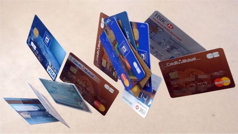 మనీ: యూపీఐ, ఓఎల్‌ఎక్స్, డెబిట్/క్రెడిట్ కార్డ్ మోసాల బారిన పడకూడదంటే ఇలా చేయాలి